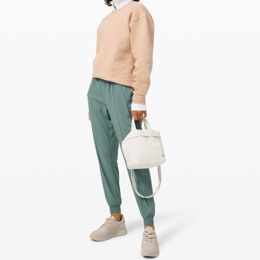 🆕 Lululemon Wanderer Jogger